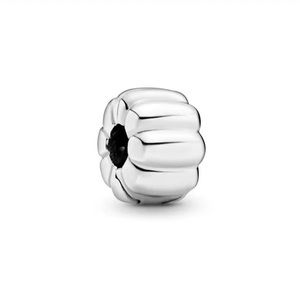 Pandora Silver Ribbed Clip Charm